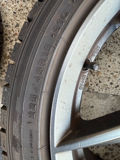 225/45R18 ボルベットホイール112-5H