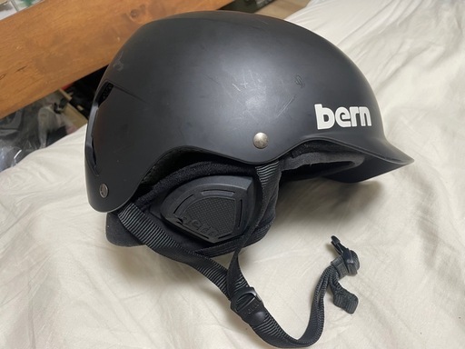 bern ヘルメット