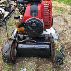 スパイダーモア　草刈機の画像