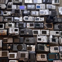 デジタルカメラ　SONY CANON NIKON 146台　ジャンク　まとめの画像