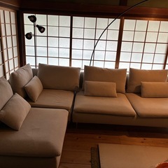 IKEAソファ。4/6までに引き取り希望。の画像