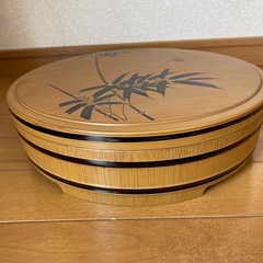 プラスチック製寿司桶の画像