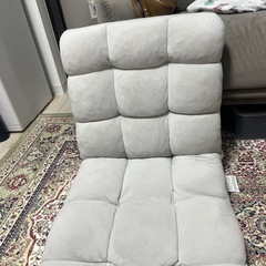 低反発座椅子の画像