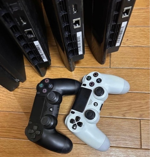 在庫処分　ゲーム　PS4 2200A PS3 4300C 2台　4000番1台　ジャンク
