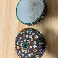 ビーズの入れ物の画像