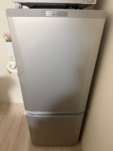 146L☆三菱 冷蔵庫MR-P15D-S (ぽこ) 天神橋筋六丁目のキッチン家電 