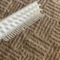 コーム　くし　カラー付属品　毛染め　プラスチック　ホワイト　長さ約15㎝の画像