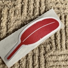 赤い羽根　シール　共同募金　ステッカー 匿名配送　長さ約7.5㎝の画像