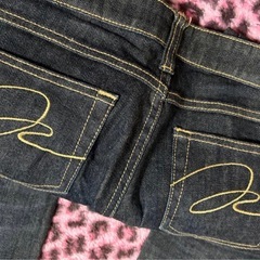 ケティ ジーパンの画像