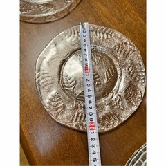 ガラスリーフ柄プレート　2枚の画像