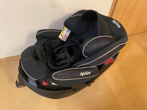 【進行中】Aprica フラディアグロウ　チャイルドシート　ジュニアシート　新生児