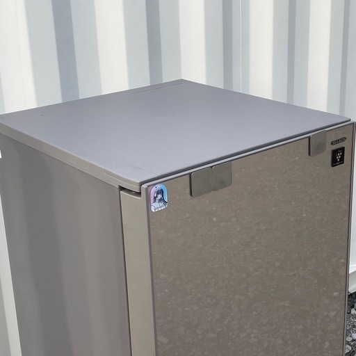 格安 ! !◇シャープ 冷凍冷蔵庫 137L 2018年製 つけかえどっちもドア 46Lボトムフリーザー耐熱テーブル SJ-GD14D