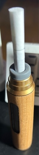 灰が飛び散らない携帯灰皿