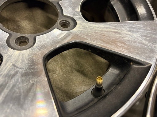 スズキ ジムニー純正アルミホイール JB23 クロスアドベンチャー 16×5.5J 5H139.7PCD+22 4本 キズあり ブラポリ