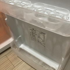 2ドア冷蔵庫の画像