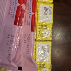 子ども用品【アンパンマンジュース、エプロン、フォロミ】の画像