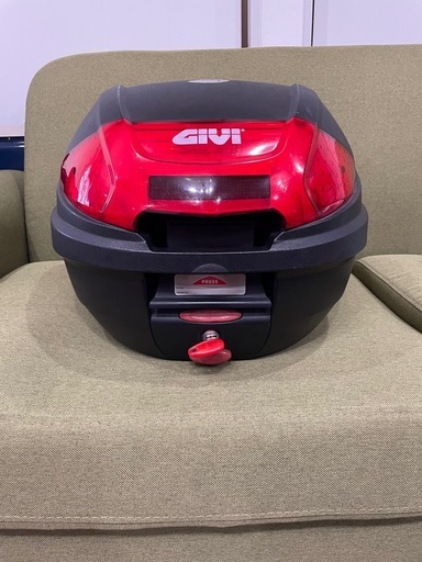 20%値下げ♪ QZ0178 GIVIジビ バイク用 トップケース リアボックス
