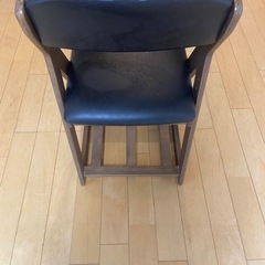 子ども椅子の画像