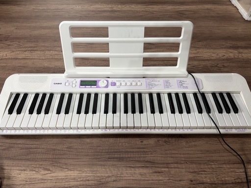 CASIO LK-315 光ナビゲーションキーボード 電子ピアノ
