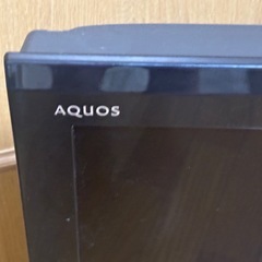 SHARP AQUOS LC-32E7 32インチ液晶テレビ　TVケーブル付きの画像