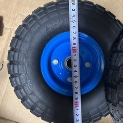 ノーパンクタイヤの画像