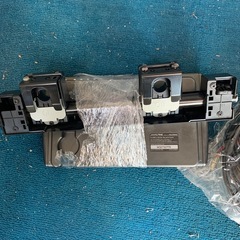 アルパイン　9型リアビジョンの画像