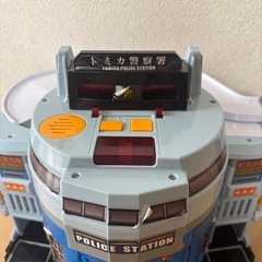 ぐるっと変形！DXポリスステーションの画像