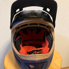 GIRO 　フルフェイスヘルメットの画像