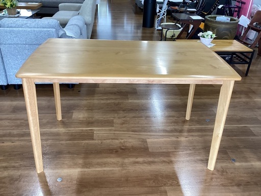 ダイニングテーブル【町田市再生家具】260016