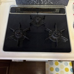 ビルトインガスコンロ 3バーナー 黒　パロマ　PD-KN42WV-R   レンジフード　２品　中古品の画像