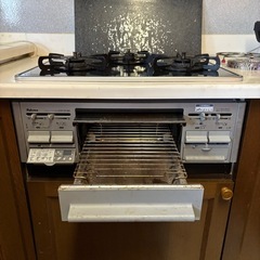 ビルトインガスコンロ 3バーナー 黒　パロマ　PD-KN42WV-R   レンジフード　２品　中古品の画像