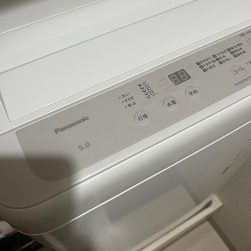 美品　2024年製パナソニック洗濯機5キロ　NA-F5B2