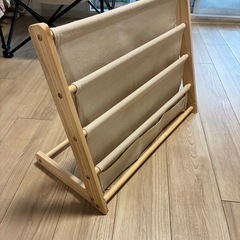 【定価約2500円】絵本棚の画像