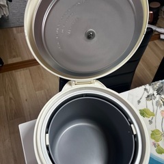 保温ジャー（大きめ・美品)の画像