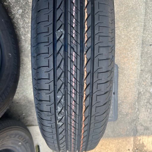 【新車外し】ジムニー シエラ ノマド タイヤ 5本セット 195/80R15 ブリヂストン DUELER H/L 852 2025年製