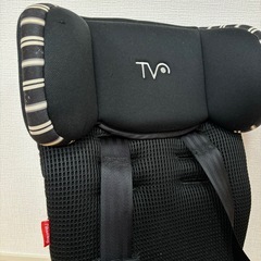 日本育児折りたためるチャイルドシート♩ジュニアシート簡単取り付け持ち運び楽々♩定価1.4万の画像