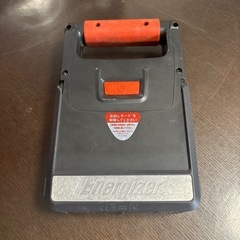 エナジャイザー 折りたたみ式 LEDランタン めっちゃ明るいの画像