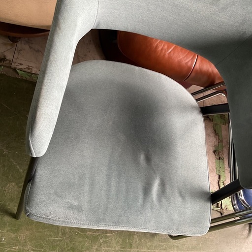 ニトリ　椅子　　ブルー　中古