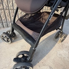 アップリカ　ベビーカーの画像