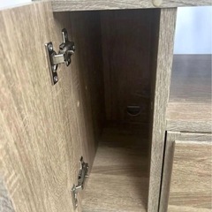 ロウヤ伸縮テレビ台の画像