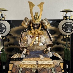 五月人形　鎧飾り  ▪️サイズ119✖️90✖️59cmの画像