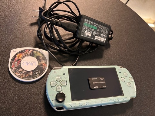 PSP-2000 ミントグリーン モンハン2ndGセット