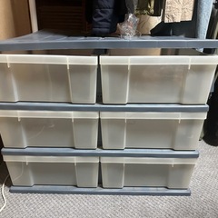 衣装ケースの画像