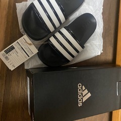 adidas】サンダル 7足 まとめ売り (BERRY FARM) 沢の靴《サンダル》の 