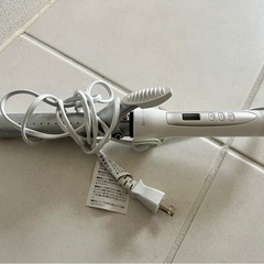 美品　Bayata ヘアアイロンの画像