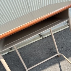 小学校　机　イス　セットの画像