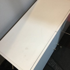 ホワイトラックの画像