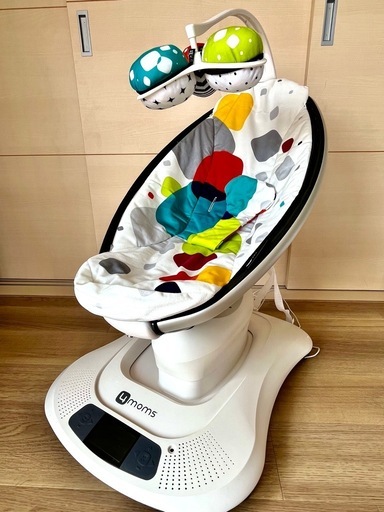 電動バウンサー「mamaroo」ママルー