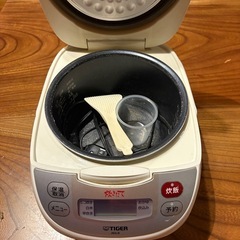 タイガー5合炊き　炊飯器　の画像