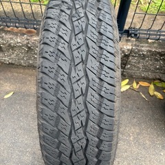 TOYO TIRES OPEN COUNTRY A/T EX 215/70R16の画像